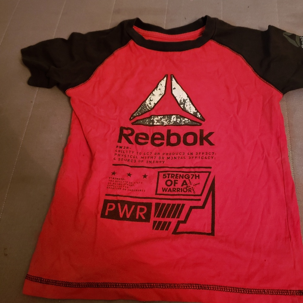Reebok tee